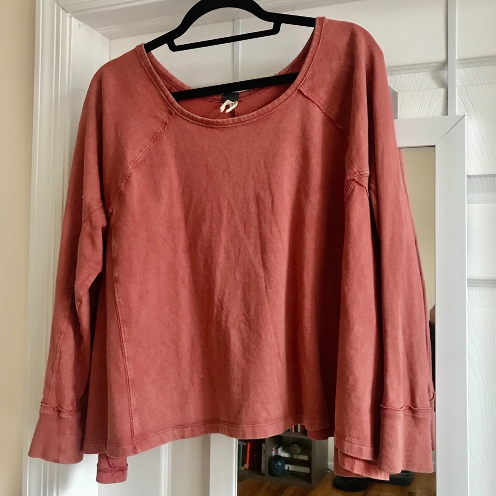 Free People Coral Sweater, size small